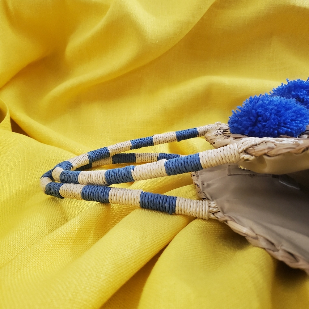 Straw Bag - Picture 5 of 10